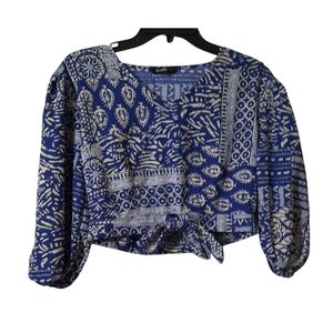 Zudio V Neck Cropped Top Small
